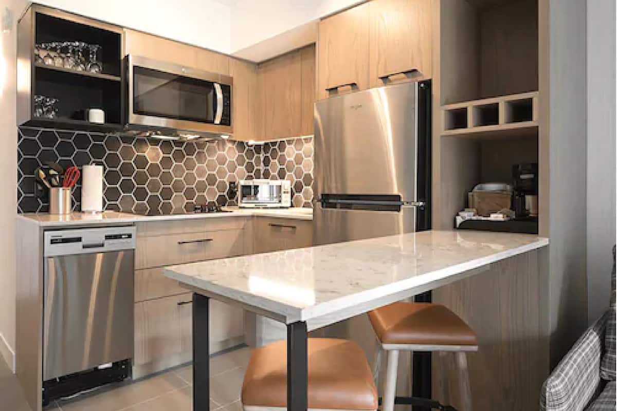 coffee/tea maker, electric kettle