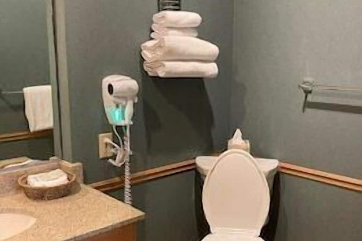 Baño | Amenidades de baño gratuitas y toallas