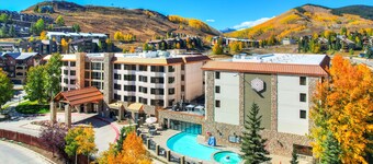 Grand Lodge Crested Butte