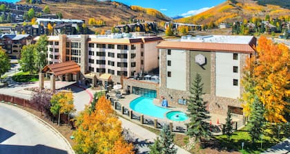 Grand Lodge Crested Butte
