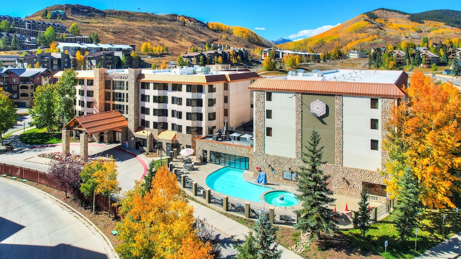Grand Lodge Crested Butte