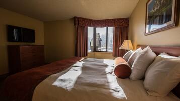 Room, Multiple Beds (Whetstone) | In-room safe, iron/ironing board, free cribs/infant beds, free WiFi