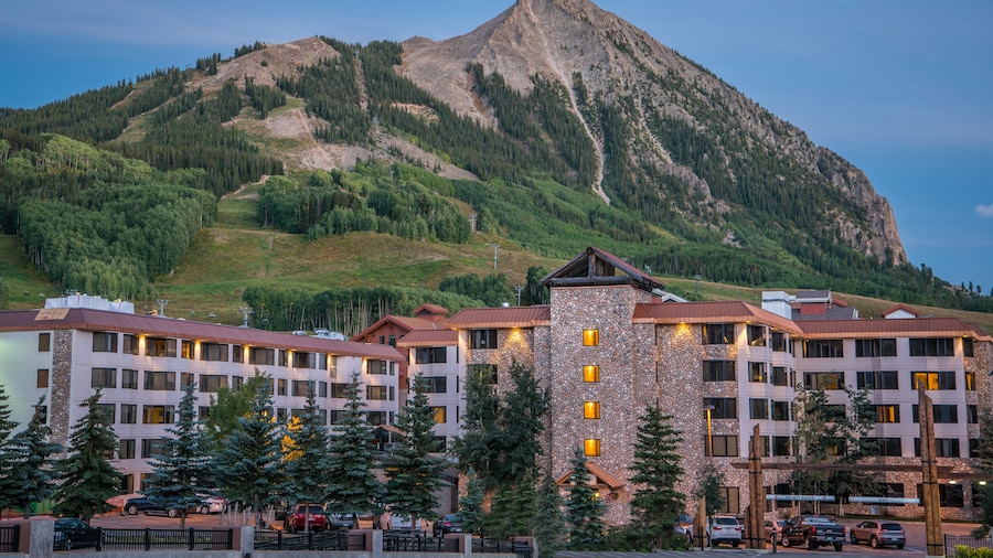 Grand Lodge Crested Butte