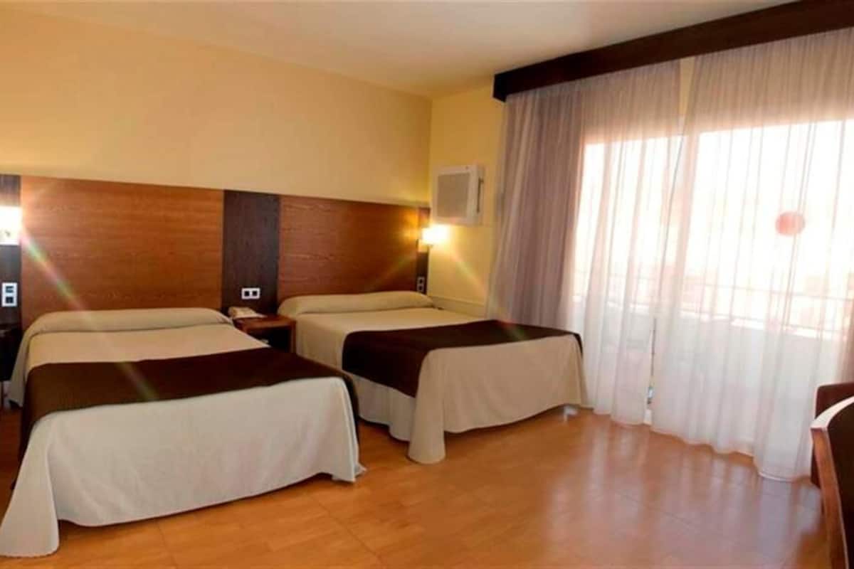 Minibar, in-room safe, desk, blackout curtains