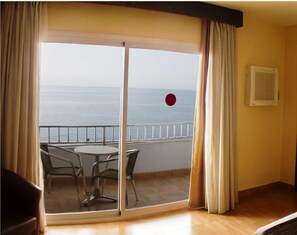 Twin Room, Sea View | Balcony view