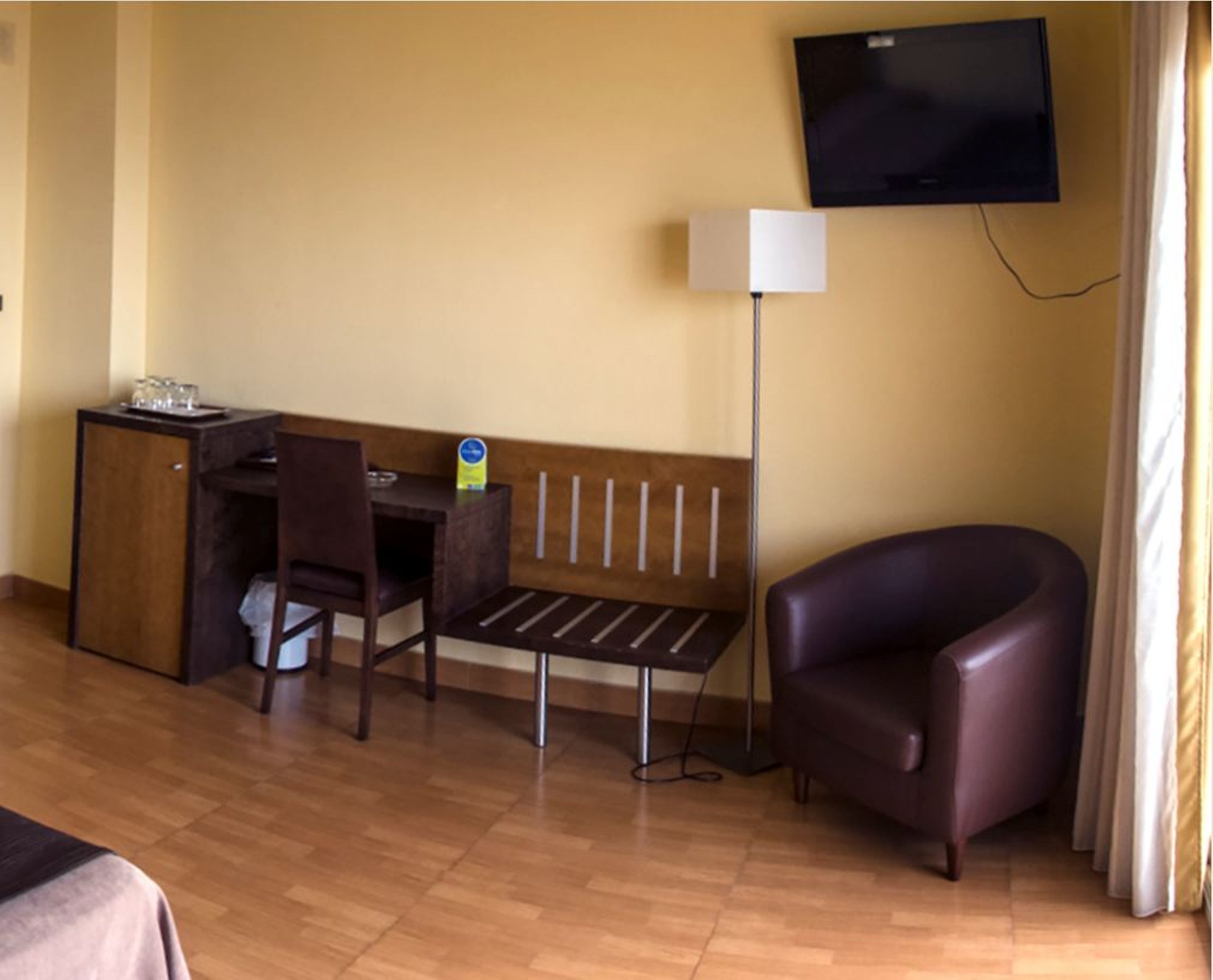 minibar, in-room safe, desk, blackout curtains