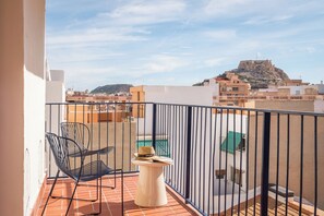 Family Room, Terrace | Terrace/patio