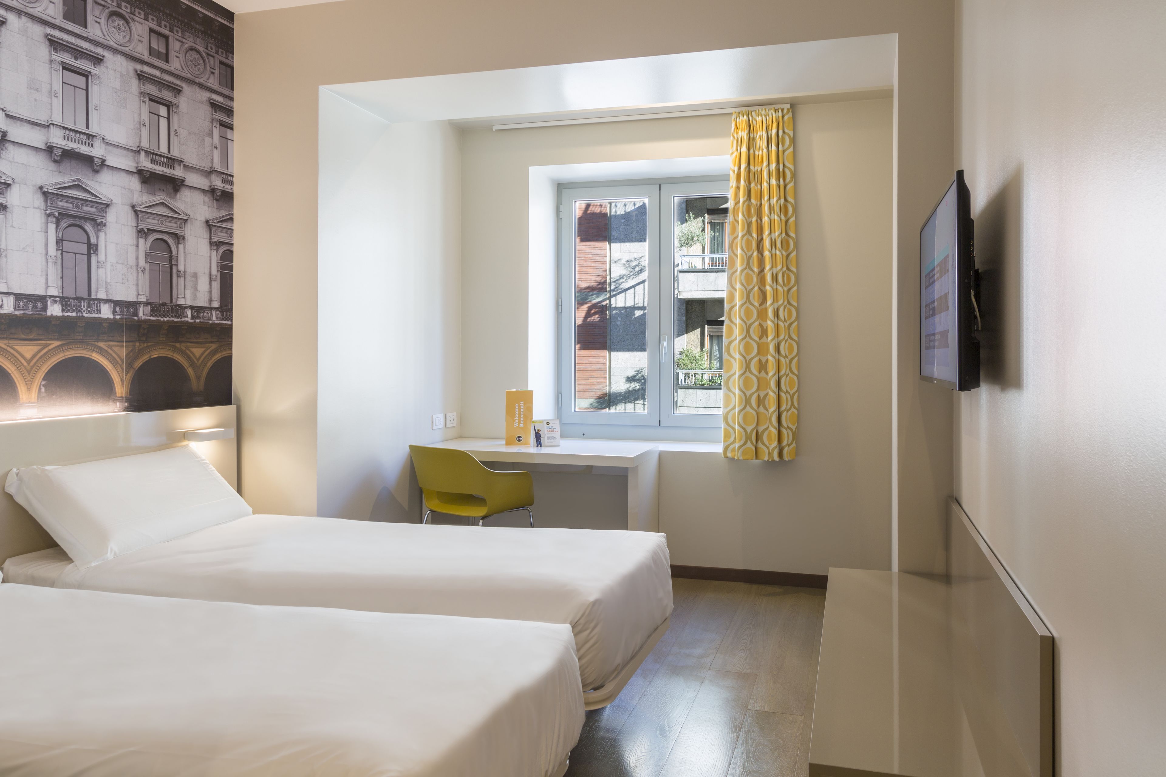 スタンダード ツインルーム 禁煙 | セーフティボックス (室内)、デスク、ノートパソコン用作業スペース、アイロン / アイロン台