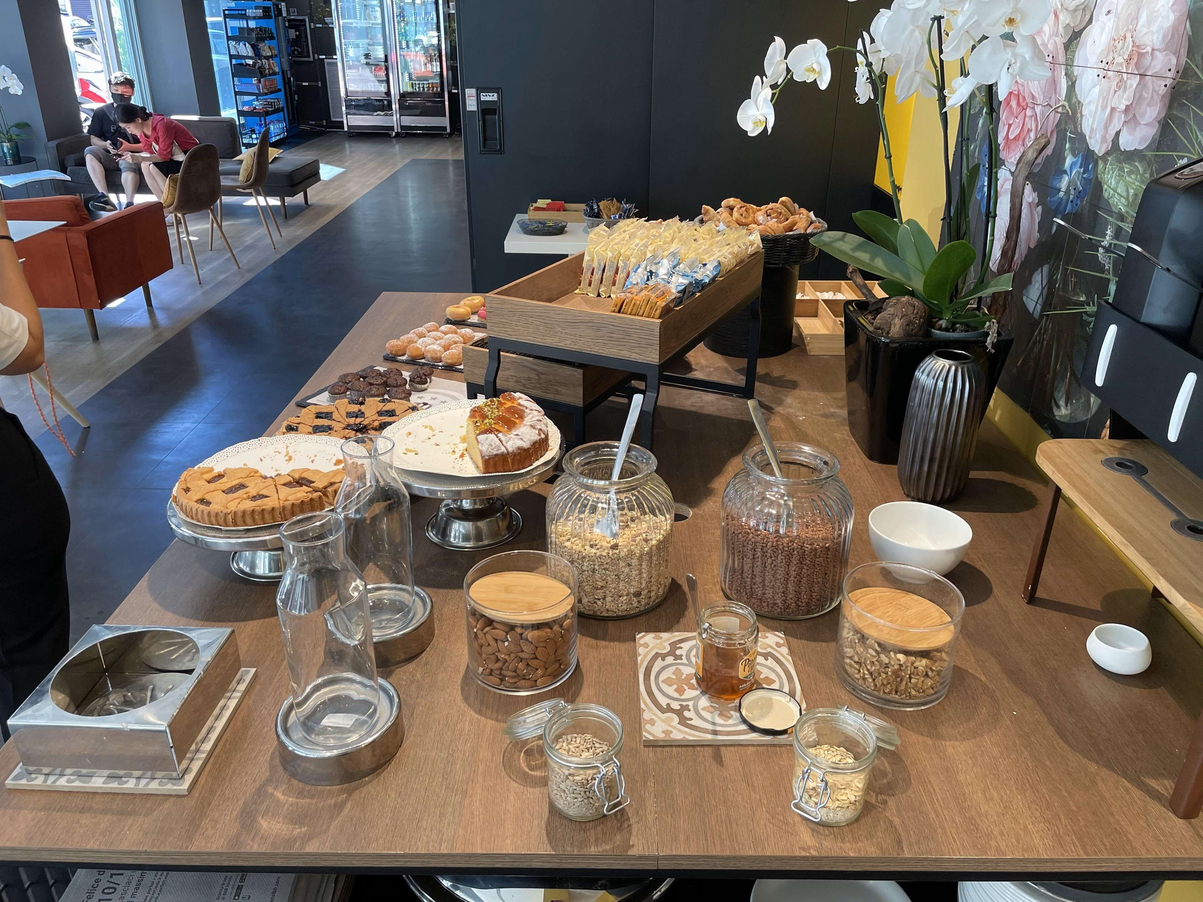 daily buffet breakfast (eur 9.5 per person)