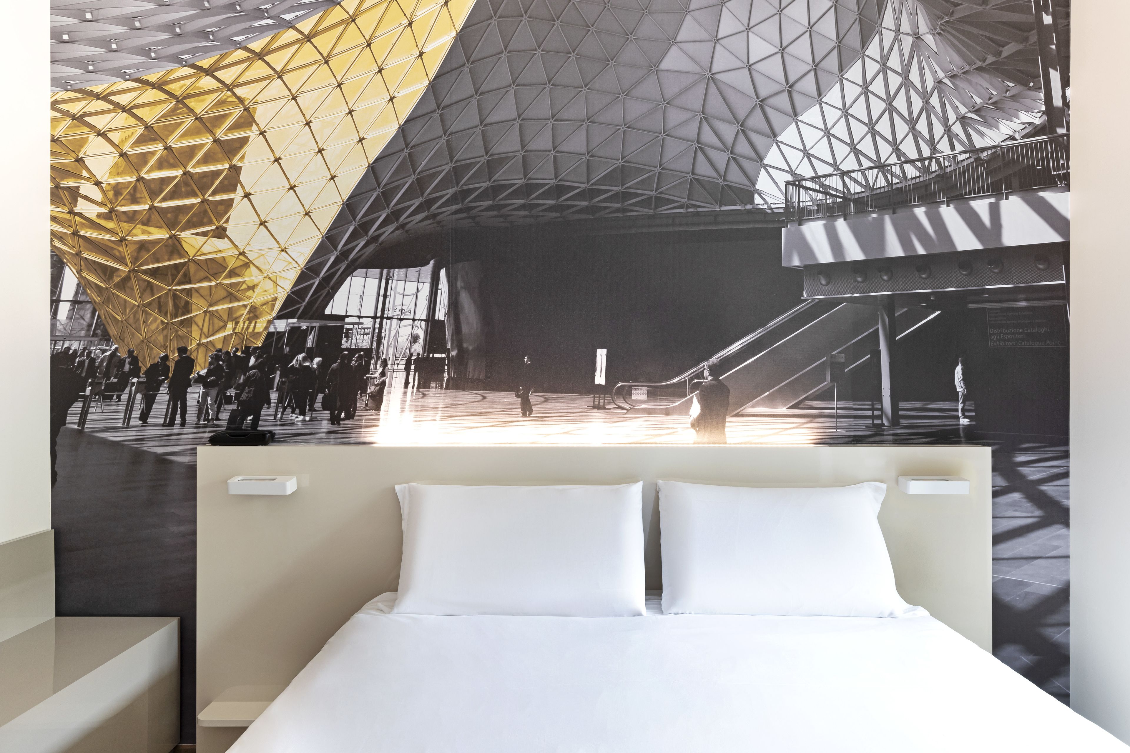 スタンダード ダブルルーム バリアフリー 禁煙 | セーフティボックス (室内)、デスク、ノートパソコン用作業スペース、アイロン / アイロン台