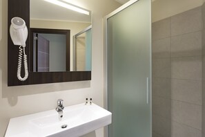 Free toiletries, hair dryer, towels