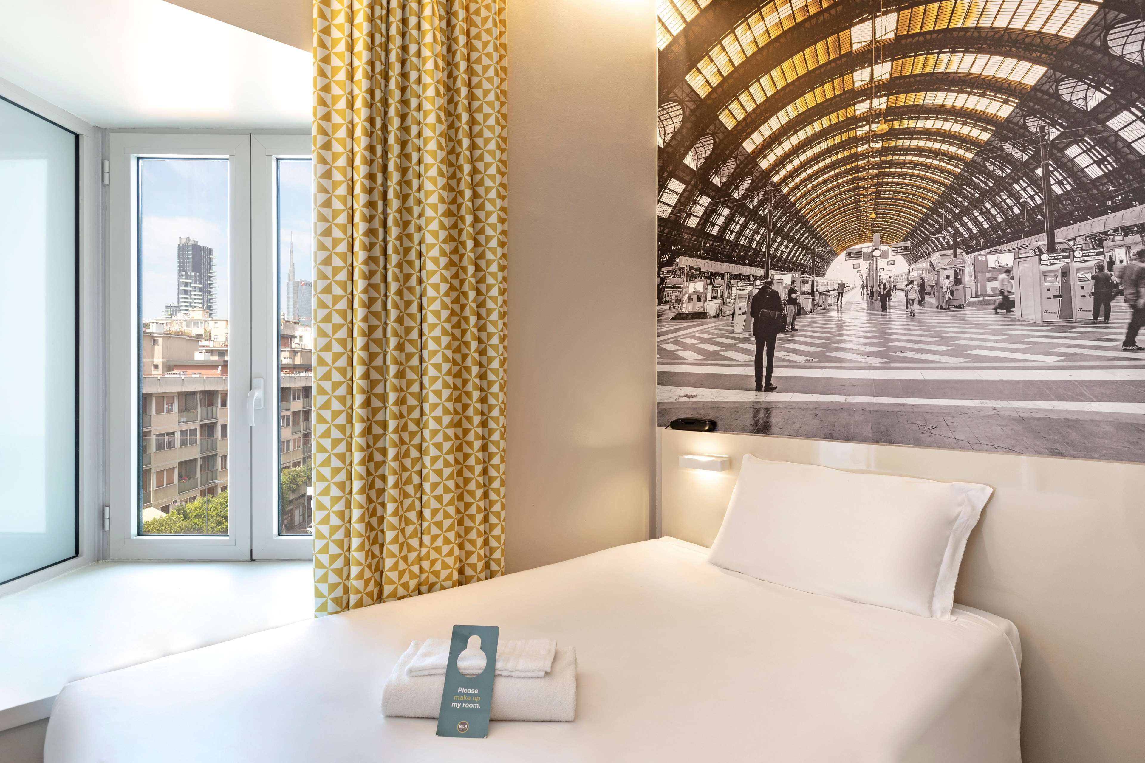 superior single room, non smoking | 1 bedroom, in-room safe, desk, laptop workspace