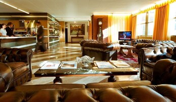 Sala de estar en el lobby