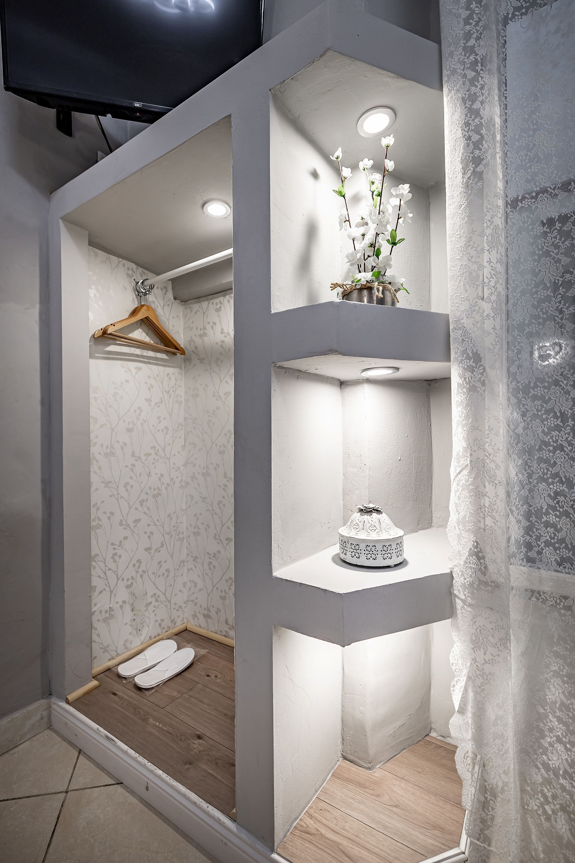 Phòng đôi Economy, 1 giường cỡ queen | Két bảo mật tại phòng, màn/rèm cản sáng, phòng cách âm 