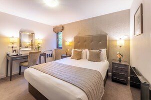 In-room safe, desk, laptop workspace, blackout curtains