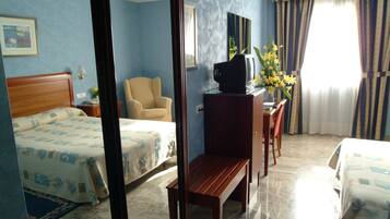 Premium bedding, minibar, in-room safe, desk