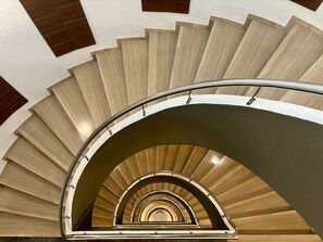 Staircase - Hotel Derby Sevilla (Seville)