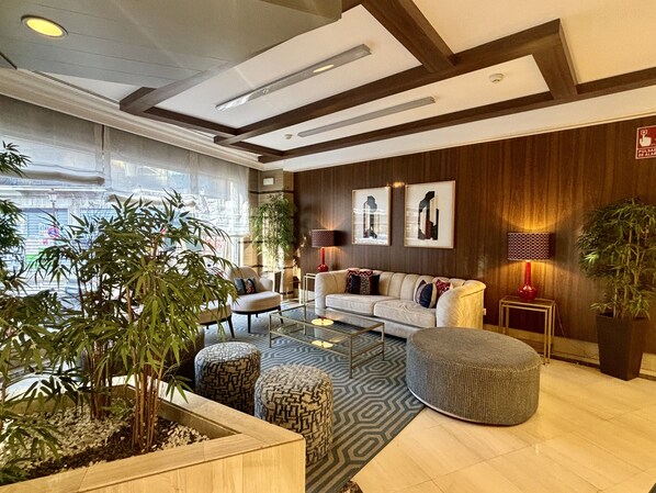 Reception - Hotel Derby Sevilla (Seville)