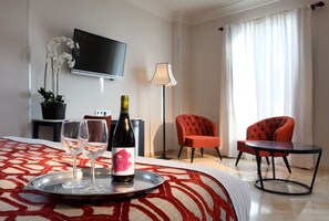 Chambre Familiale (for 4 people) | Coffres-forts dans les chambres, chambres insonorisées