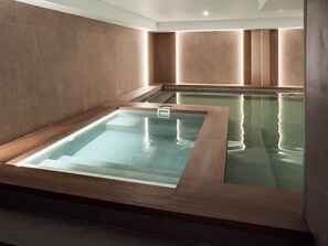Sauna, steam room, body treatments