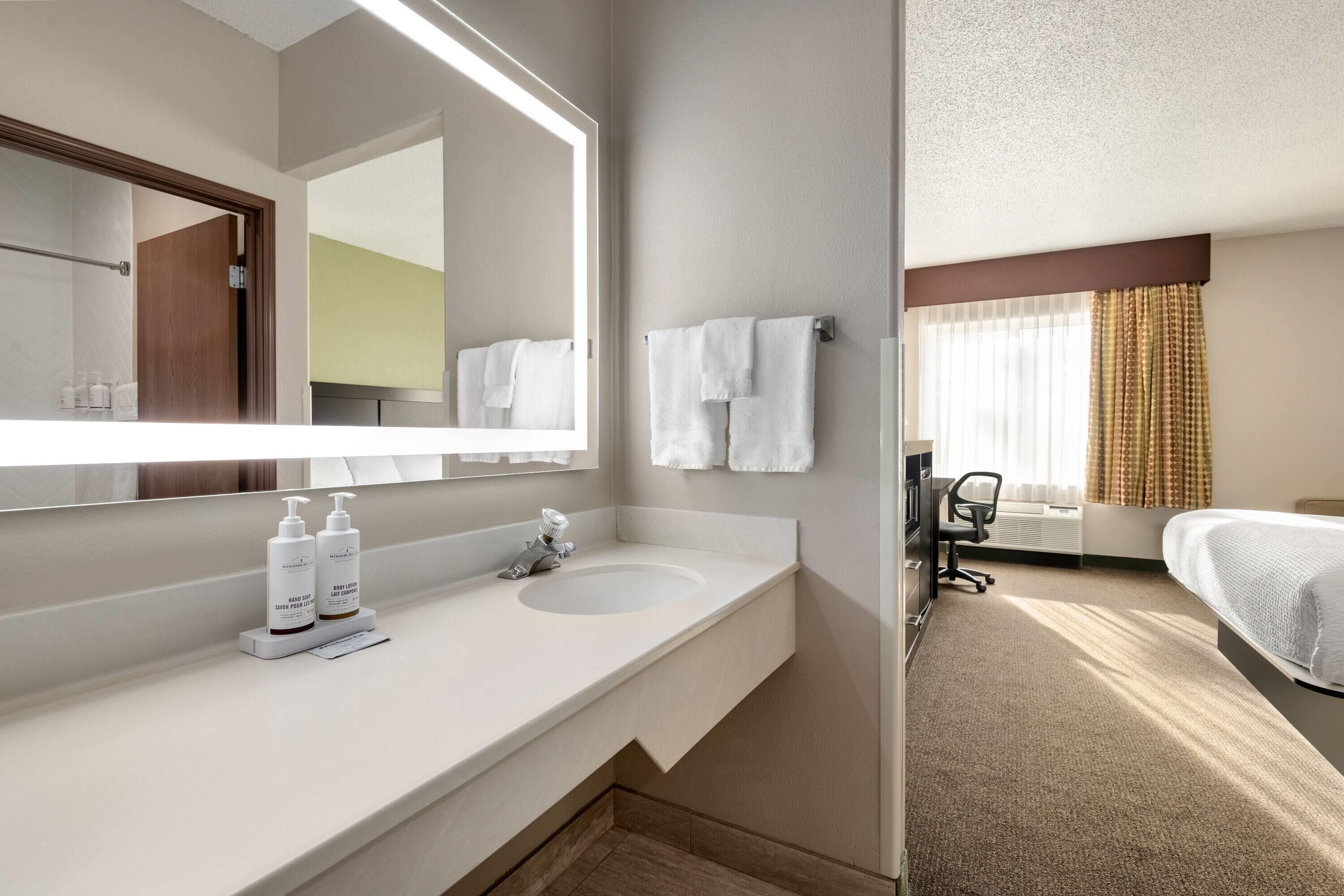 Foto - Baymont by Wyndham Rockford