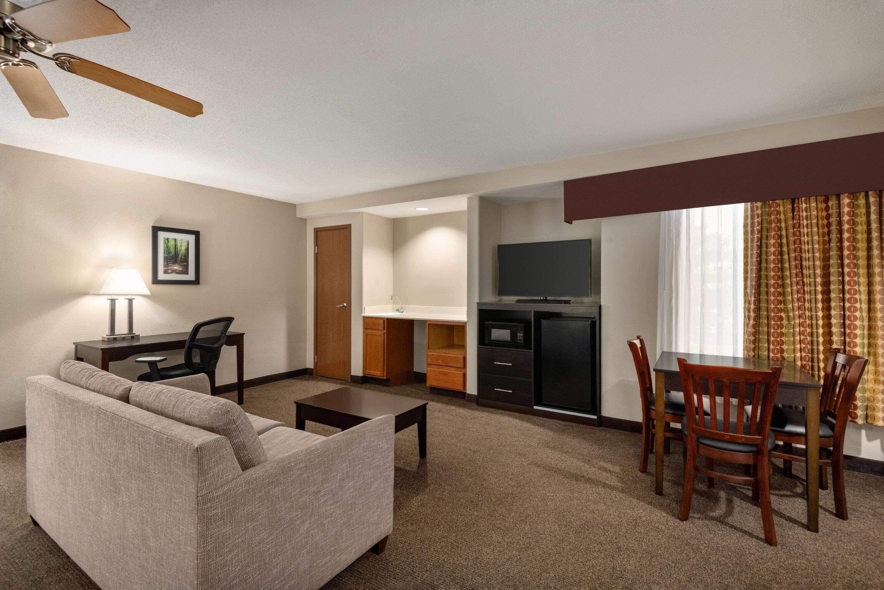 Foto - Baymont by Wyndham Rockford