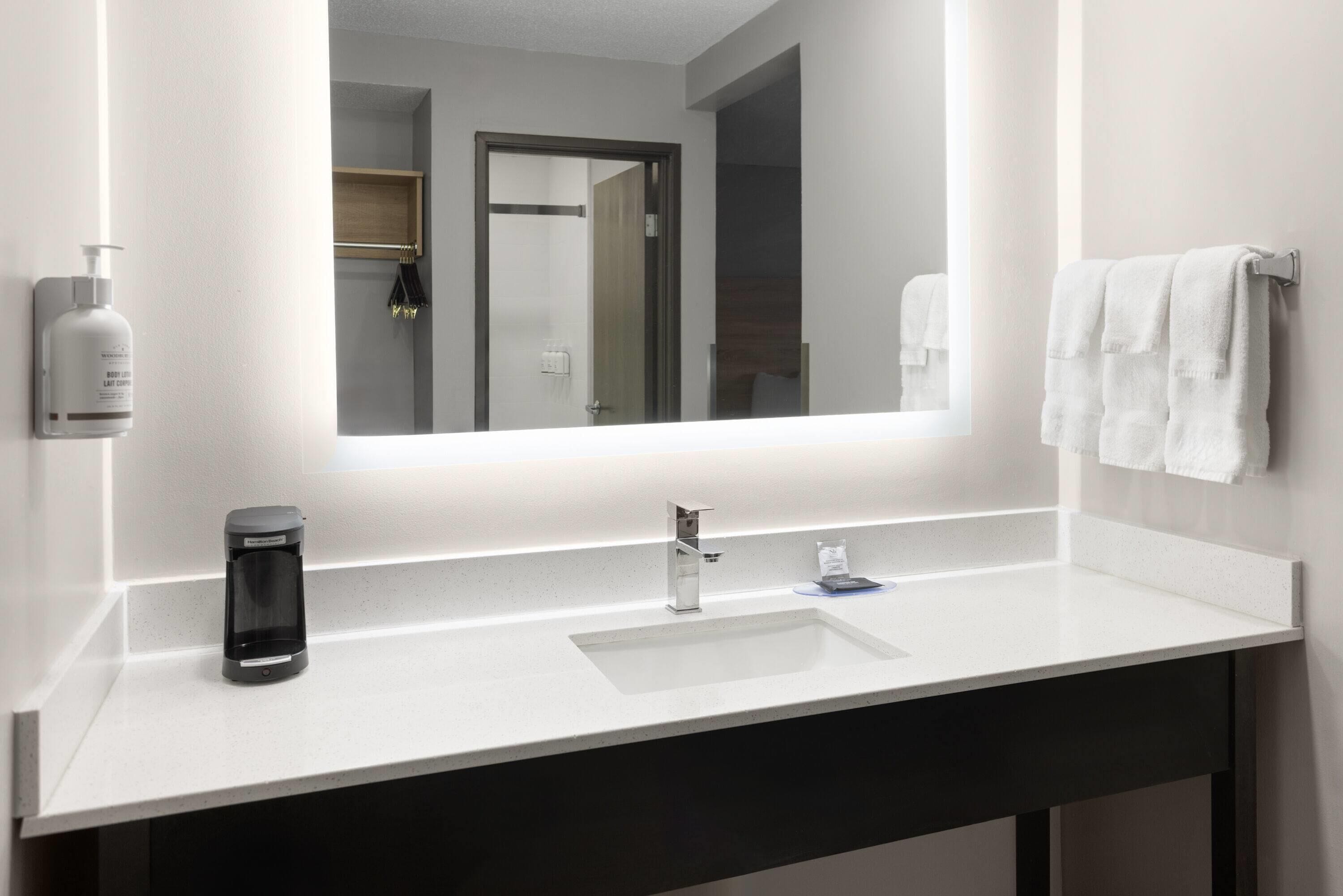 Deluxe-Suite, 1 King-Bett, Nichtraucher | Badezimmer