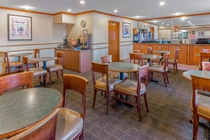 Free continental breakfast