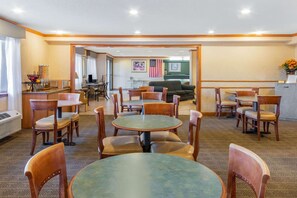 Free continental breakfast  - La Quinta Inn & Suites by Wyndham Las Cruces Organ Mountain (Las Cruces)