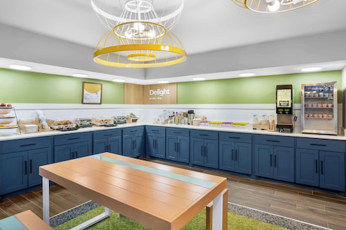 Spark by Hilton Grapevine DFW North