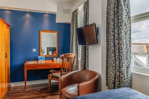 Quarto família | 1 quarto, individualmente decorados, individualmente mobiliados