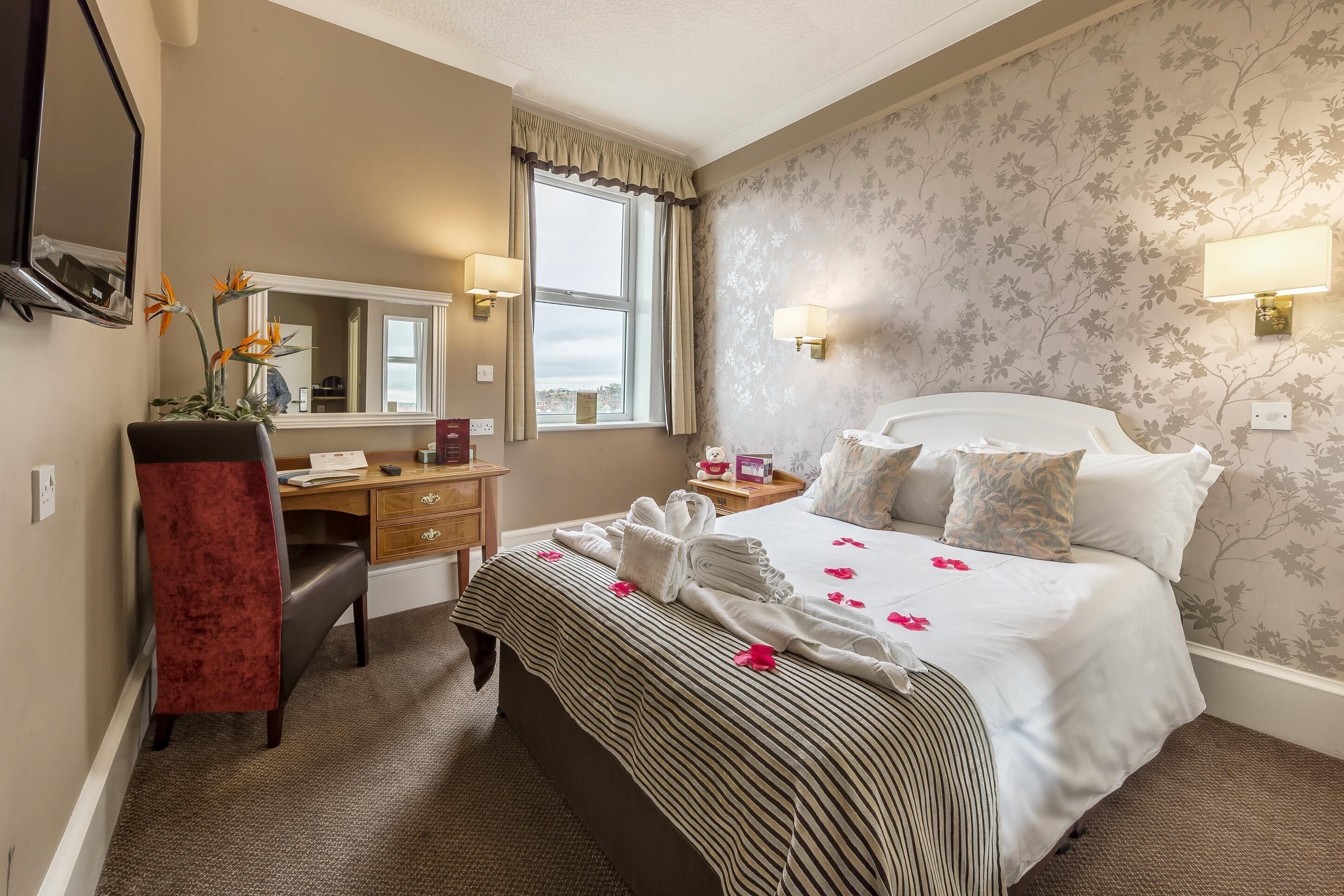 1 chambre, décoration personnalisée, ameublement personnalisé