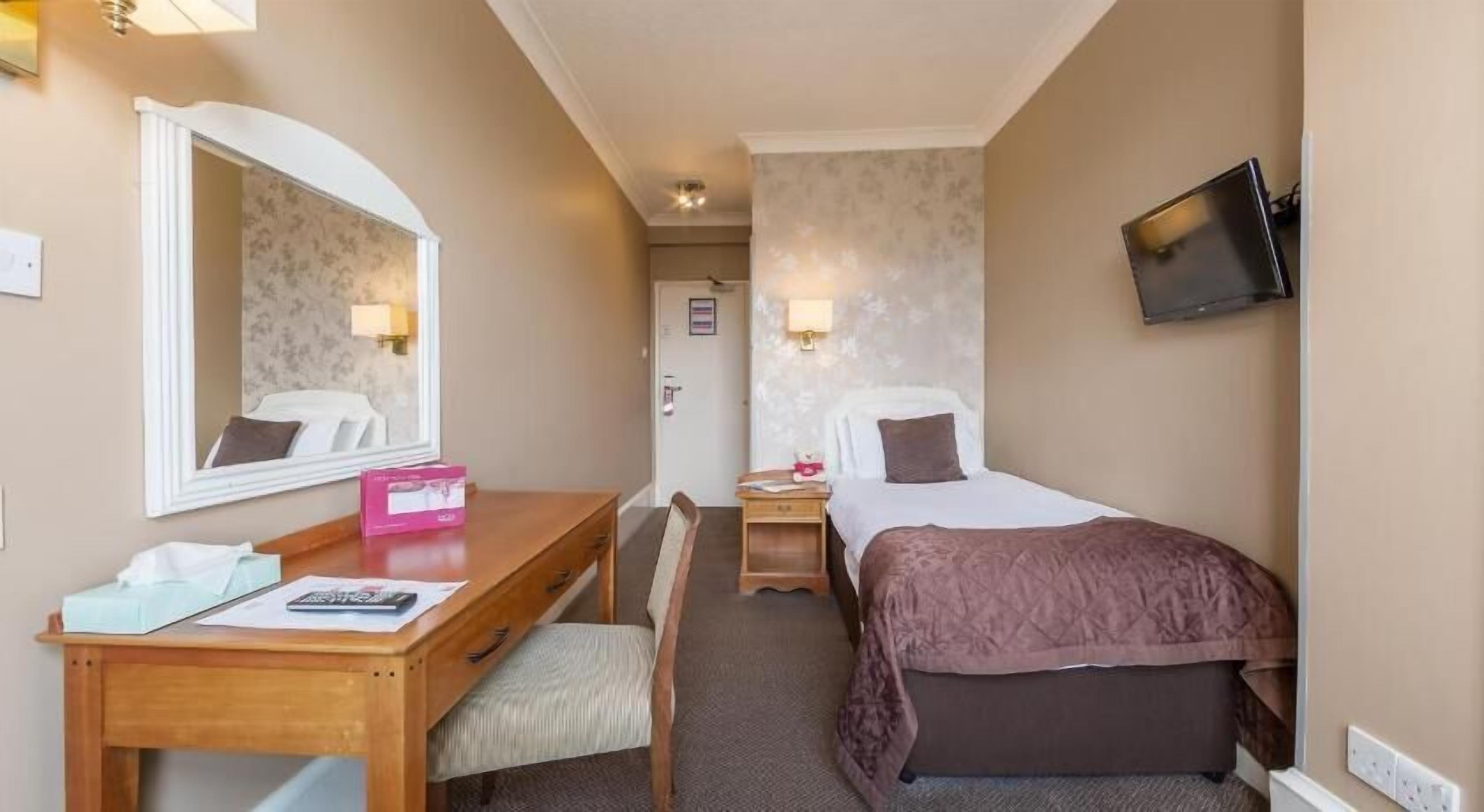 1 chambre, décoration personnalisée, ameublement personnalisé