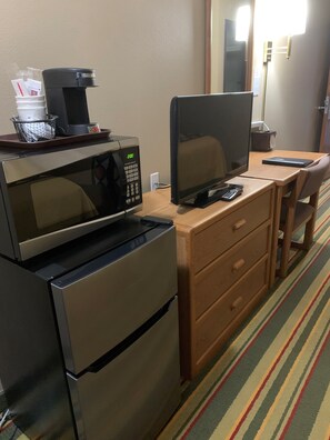 In-room safe, desk, iron/ironing board, free cribs/infant beds