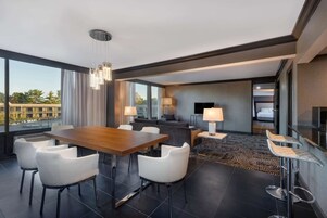 Presidential Suite, Multiple Beds, Non Smoking | Premium bedding, pillowtop beds, in-room safe, desk