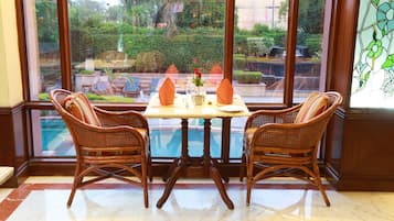 6 restaurantes, cocina india