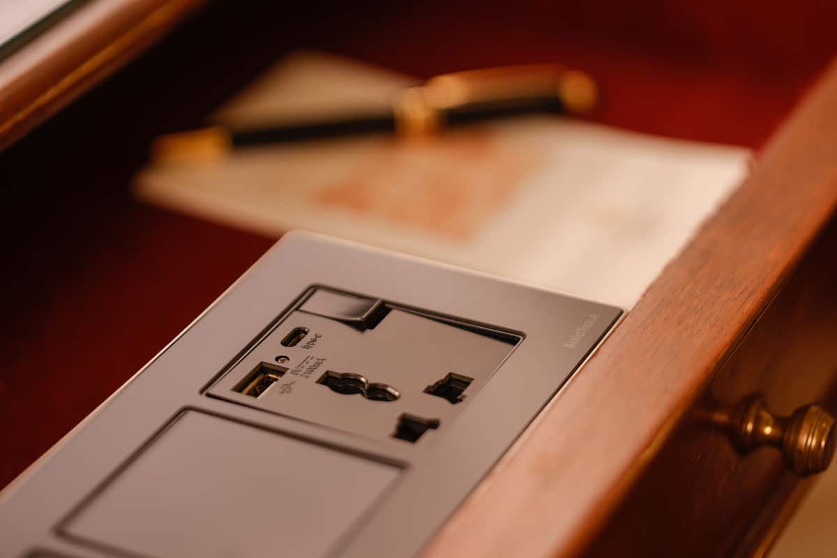 1 Schlafzimmer, italienische Bettbezüge von Frette