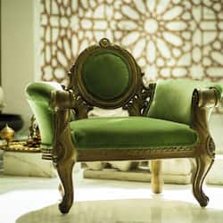 Couples treatment rooms, sauna, hot tub, steam room, body treatments