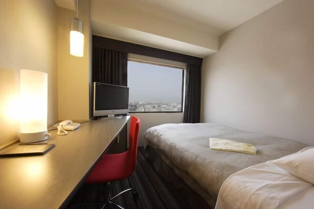 Premium bedding, minibar, desk, laptop workspace