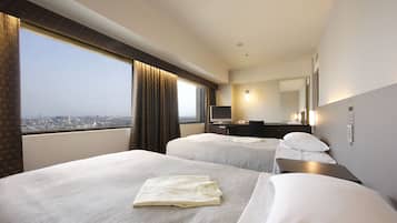 Ropa de cama de alta calidad, minibar y escritorio