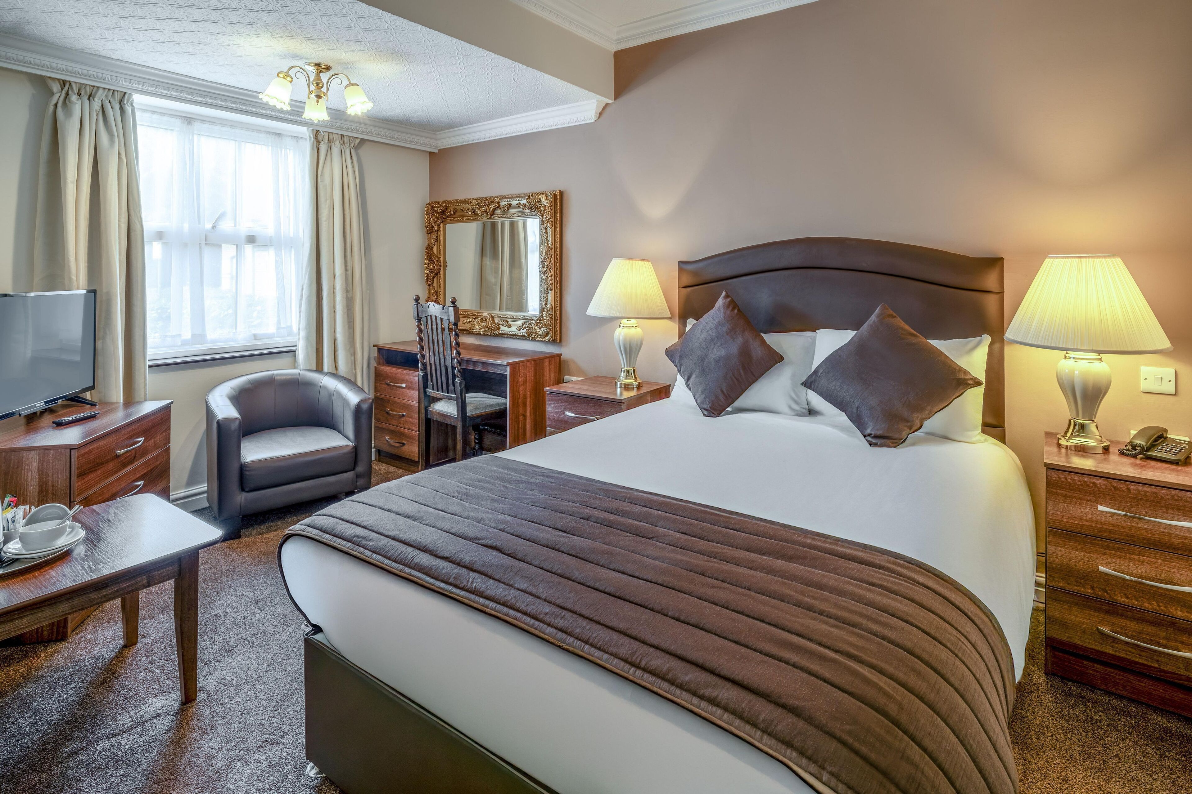 Standard Double Room | Individually decorated, desk, laptop workspace, iron/ironing board