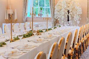 Indoor wedding - Bosworth Hall Hotel & Spa (Nuneaton)