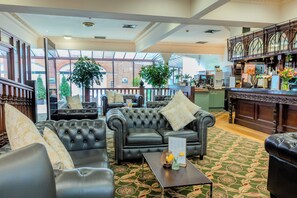 Bar (on property) - Bosworth Hall Hotel & Spa (Nuneaton)