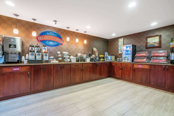 Desayuno de autoservicio incluido todos los días