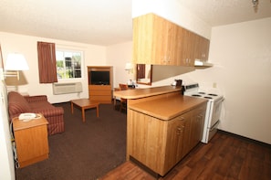 Suite, 1 King-Bett, Nichtraucher, Küche