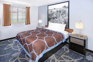 Zimmer, 1 Queen-Bett, barrierefrei, Nichtraucher (Bathtub) | Schreibtisch, Verdunkelungsvorhänge, schallisolierte Zimmer