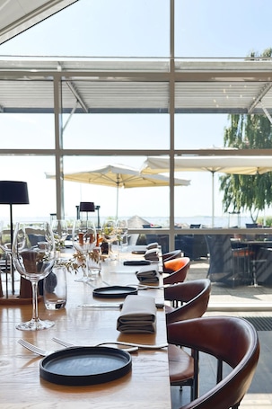 Restaurant. Hotel Faaborg Fjord