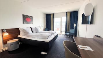 Standard petite view dobbeltværelse | Premium-sengetøj, arbejdsområde til bærbare computere