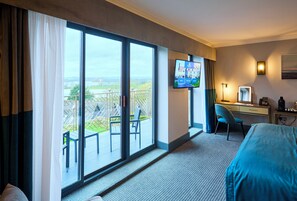 Lake View King | Balcony
