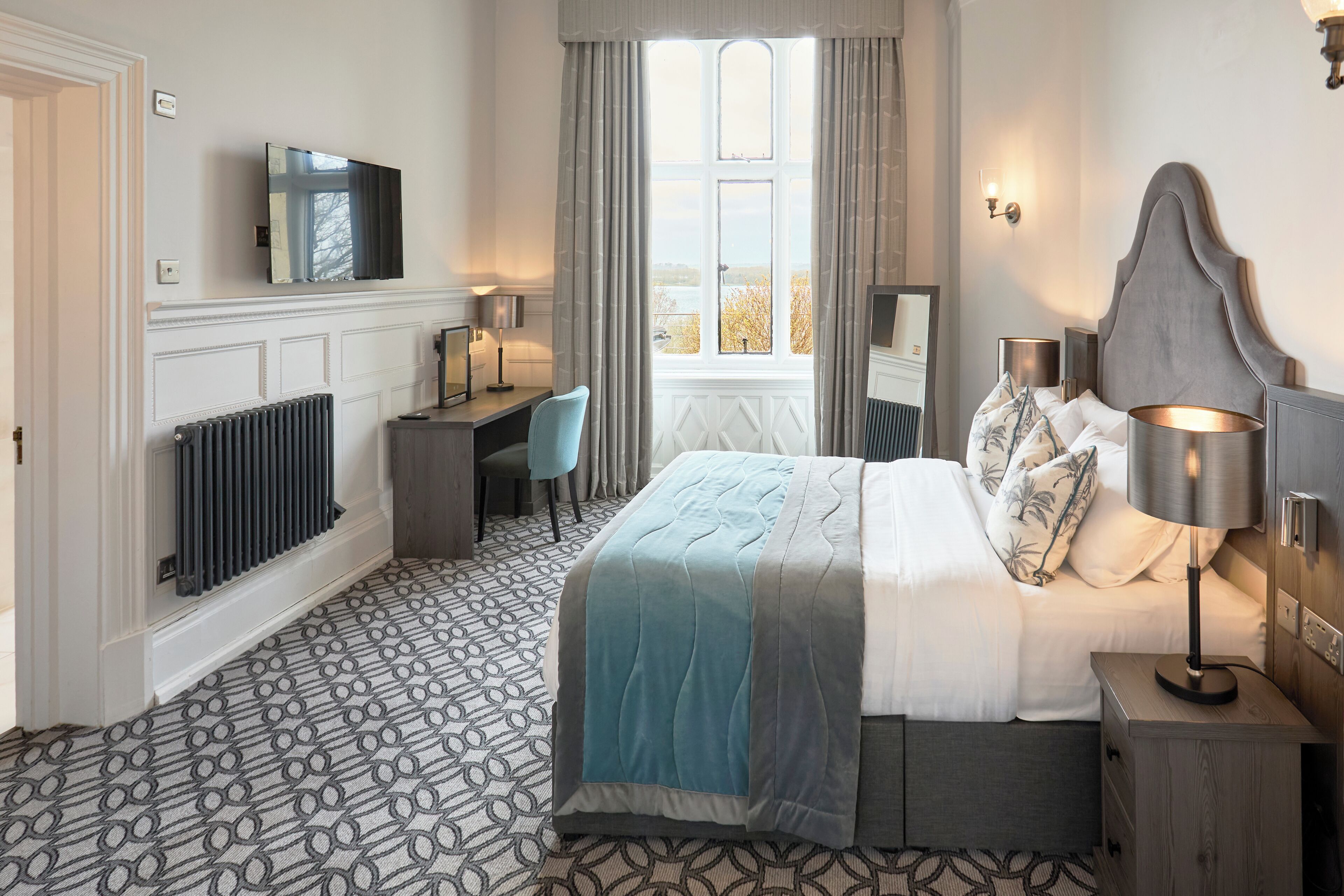 Windor Suite 3 Bedroom Private Hot Tub